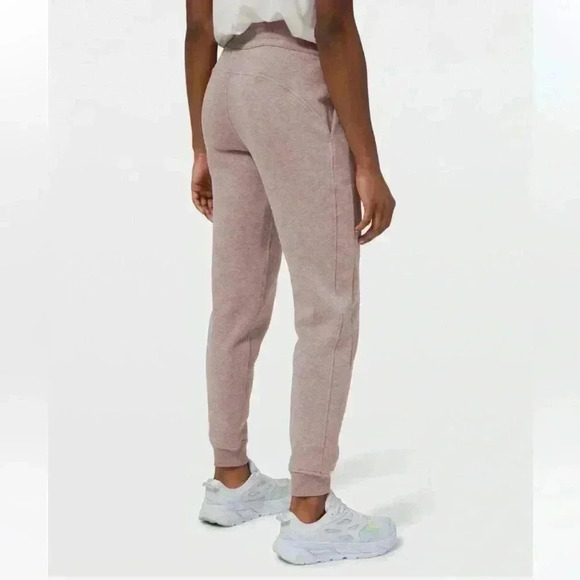 Lululemon Scuba High Rise Jogger Heathered Violet - Picture 1 of 8